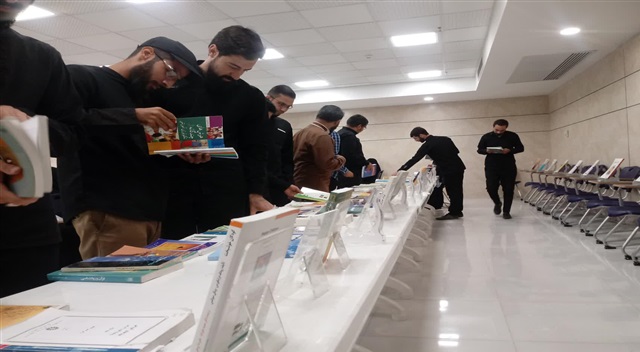 نمایشگاه تخصصی کتاب با طعم توت (تعلیم و تربیت) به کار خود پایان داد (مدارس ما 5)