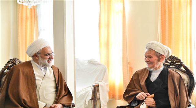 گزارش تصویری | دیدار مدیر حوزه علمیه خراسان با دو تن از اساتید
