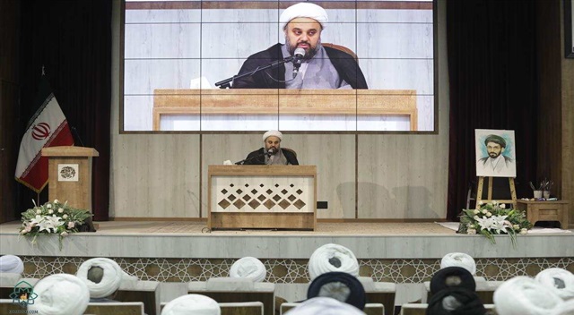 مسئله تشکیل حکومت اسلامی در عصر غیبت با نگاه تاریخی بررسی شد