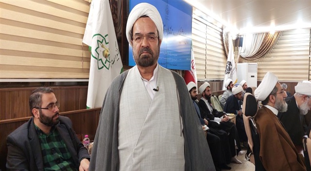 طلاب زباندان، نقش موثری در زمینه سازی ظهور حضرت مهدی(عج) در دنیا دارند