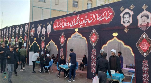 گزارشی از خدمتگزاری به زائران رضوی در موکب شهدای روحانی مرکز مدیریت حوزه علمیه خراسان