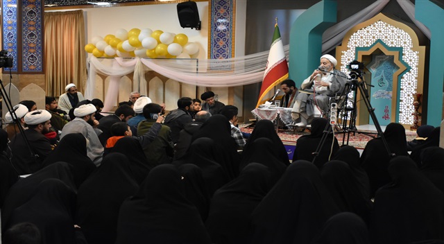 گزارش تصویری | نخستین همایش خانوادگی «حافظان نور»