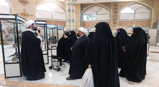 گزارش تصویری | اعزام گروهی از طلاب زبان‌دان حوزه علمیه خراسان به شهرهای تهران و قم _٢