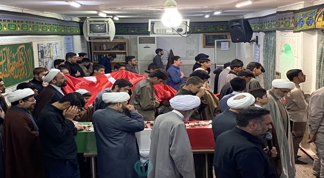 تجدید میثاق طلاب و اساتید مدرسه علمیه جوادالائمه(ع) مشهد با آرمان‌های شهدا در ایام فاطمیه