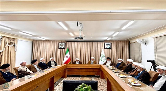 فصل جدید همکاری‌های حوزه علمیه قم و خراسان کلید خورد/ بررسی راهکارهای تحقق «حوزه پیشرو و سرآمد»