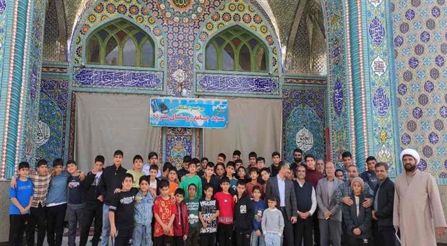 گسترش فعالیت‌های تبلیغی در خلیل‌آباد با پوشش ۹ مسجد و اجرای برنامه‌های فرهنگی