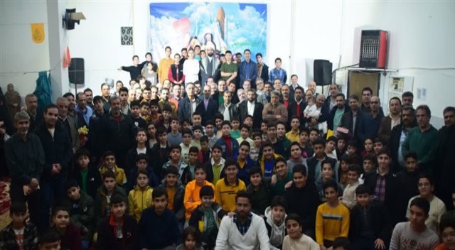 اعتکاف بستری امن برای گفت‌وگوی فکری با نسل نوجوان است