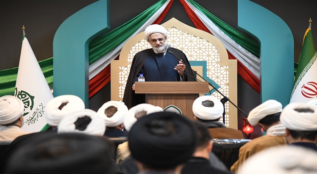 گزارش تصویری | سخنرانی حجت‌الاسلام و المسلمین خیاط در همایش جهادی گلبهار؛ گرامی‌داشت شهدا در آستانه دهه فجر