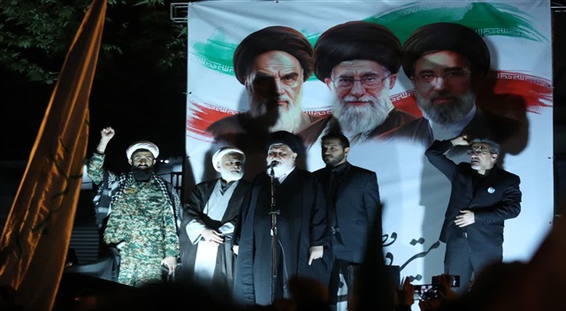 دشمن در ادعای آتش‌بس صادق نیست/انسجام مردم دشمن را در جهان رسوا کرد