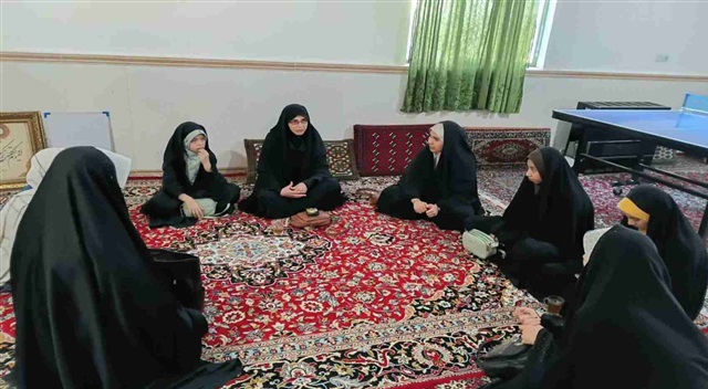اعتماد دانش‌آموزان زمینه تحول و رشد آنان را فراهم می‌کند