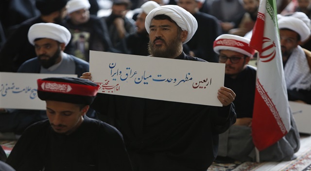 کلیپ | بدرقه سفیران اربعین از صحن رضوی؛ آغاز رسالت تبلیغی مبلغان حوزه علمیه خراسان