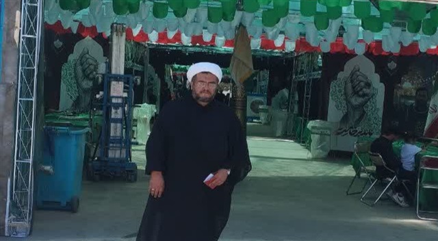 خدمت‌رسانی تبلیغی مبلغان حوزه به زائران رضوی در مسیرهای منتهی به مشهد