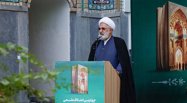 مدرسه تابستانه «دارالعلم» تلاشی برای احیای سنت علمی حوزه علمیه مشهد است