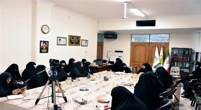  گزارش تصویری | برگزاری شانزدهمین پیش‌نشست همایش بین‌المللی مادران اهل‌بیت(علیهم‌السلام)