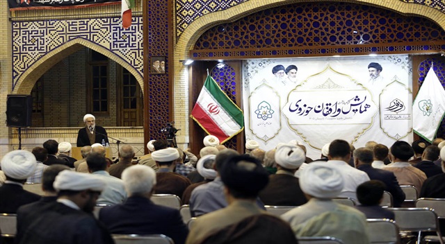 کلیپ |  همایش گرامیداشت واقفان حوزوی