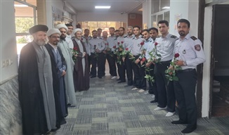 آتش‌نشانان فرهنگ ایثار و خدمت بی‌منت را به نمایش می‌گذارند