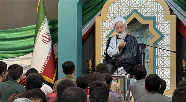 گزارش تصویری |  برگزاری درس اخلاق ویژه طلاب خراسان شمالی در اردوی آموزشی ـ فرهنگی گلبهار